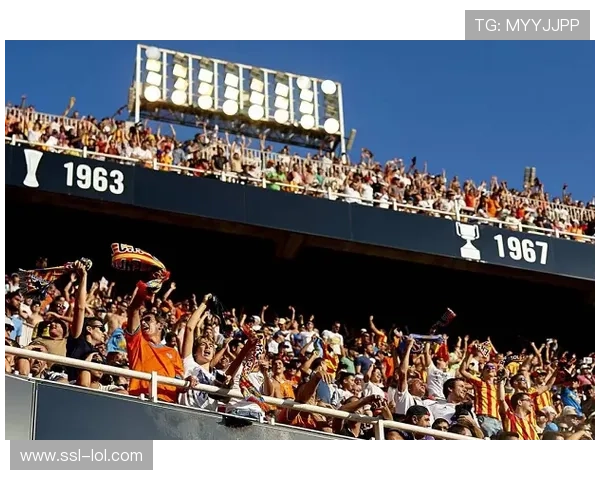 西甲联盟强化赛前赛后内容，30%观众观看完整节目